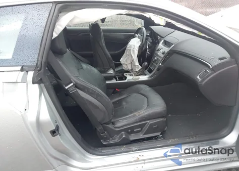 2013 Cadillac Cts Standard z USA, uszkodzony, nr VIN 1G6DC1E35D0105482